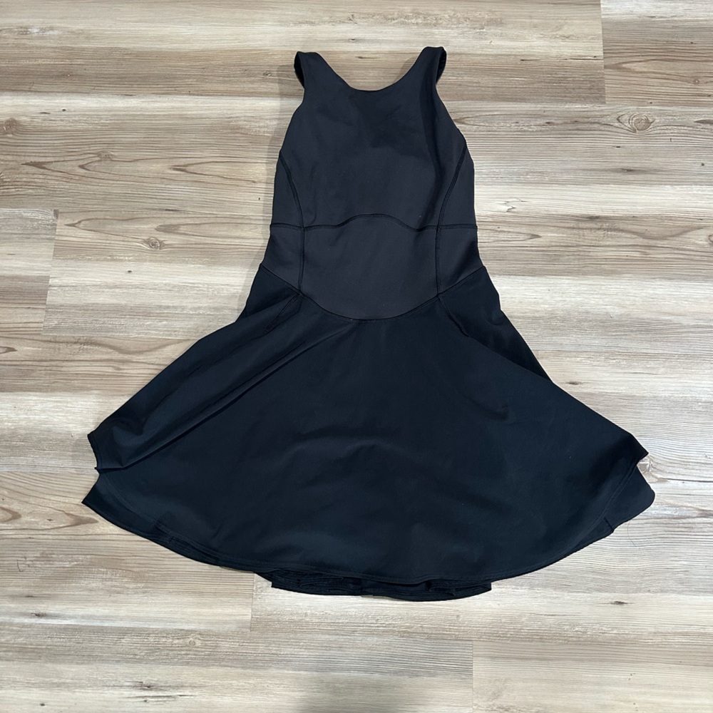 In great condition Lululemon tennis dress